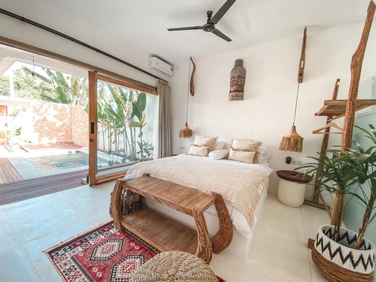 Villa Uma & Amu - Modern Design Kuta  Extérieur photo